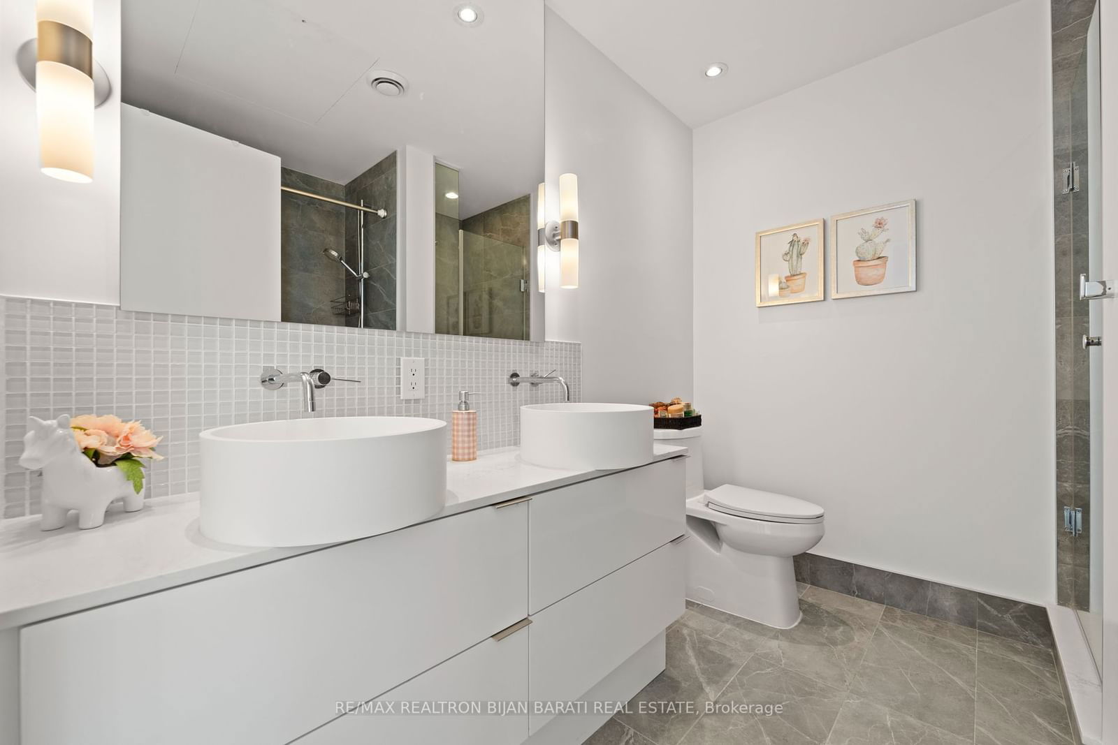 185 Roehampton Ave, unit PH 02 for sale - image #15