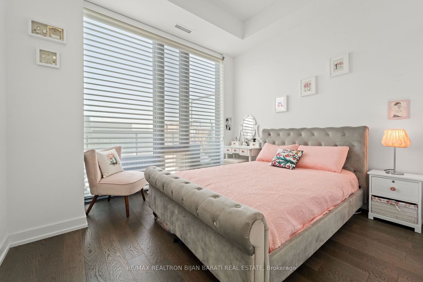 185 Roehampton Ave, unit PH 02 for sale - image #17