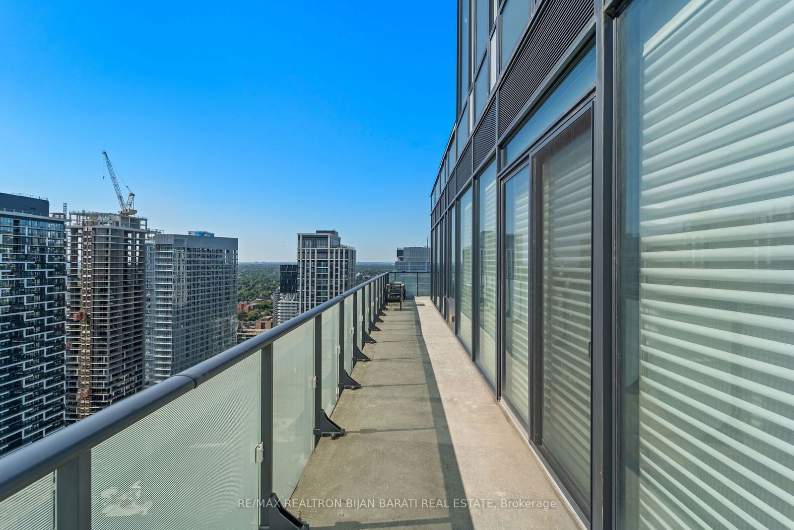 185 Roehampton Ave, unit PH 02 for sale