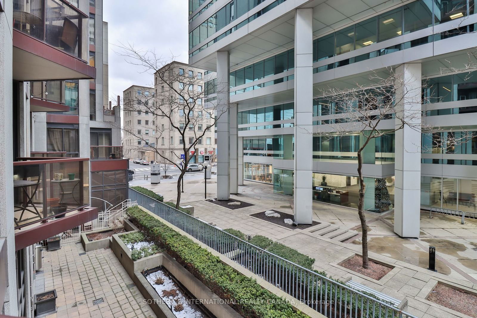 85 Bloor St E, unit 208 for sale - image #30