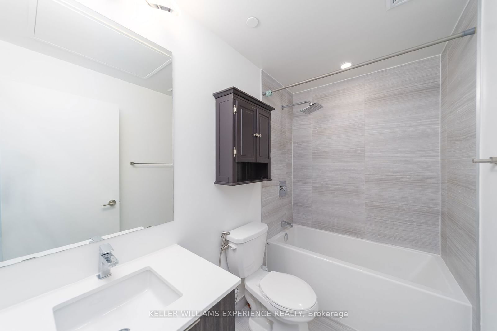 120 Parliament St, unit 1312 for sale - image #6