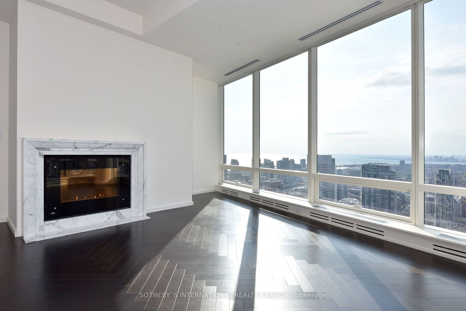 180 University Ave, unit 5303 for rent - image #10