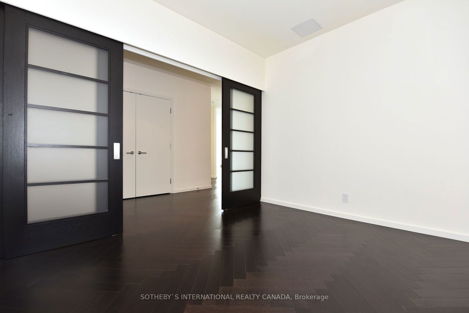 180 University Ave, unit 5303 for rent - image #24