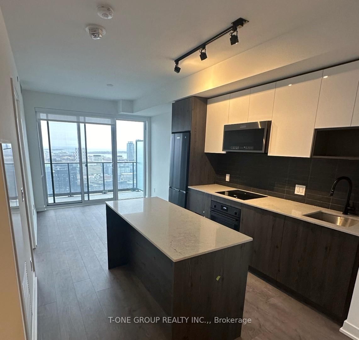 5 Defries St, unit 3004 for rent - image #4