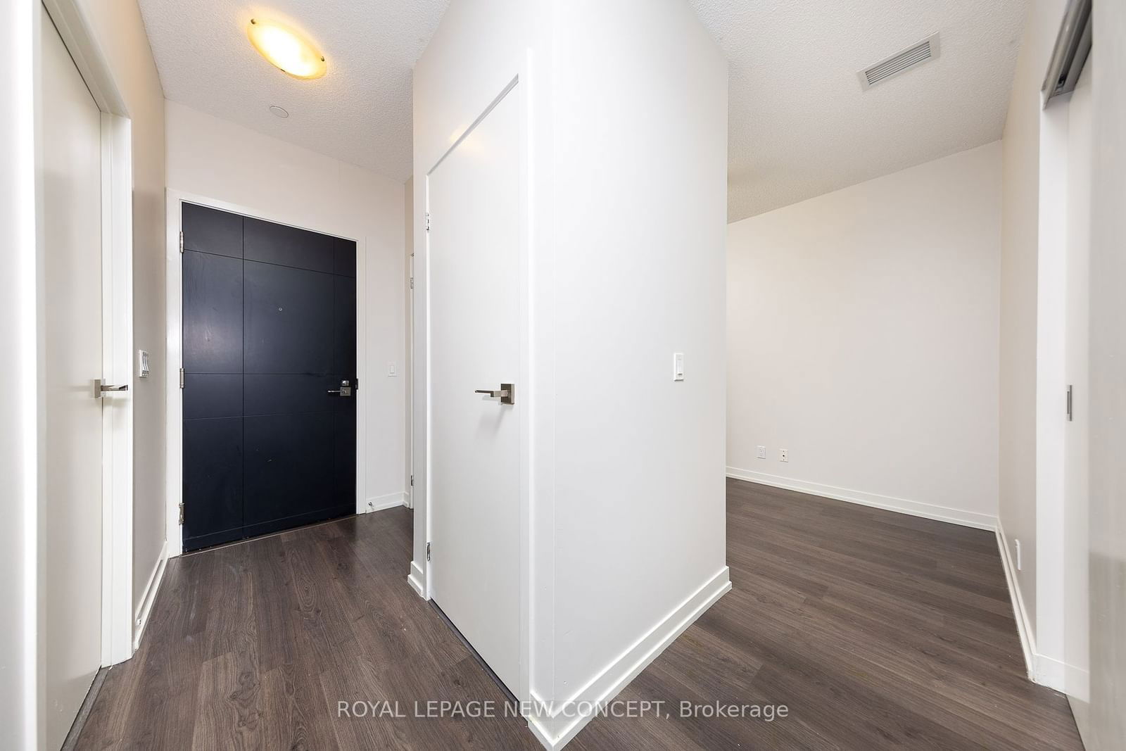 98 LILLIAN St N, unit 413 for sale - image #29