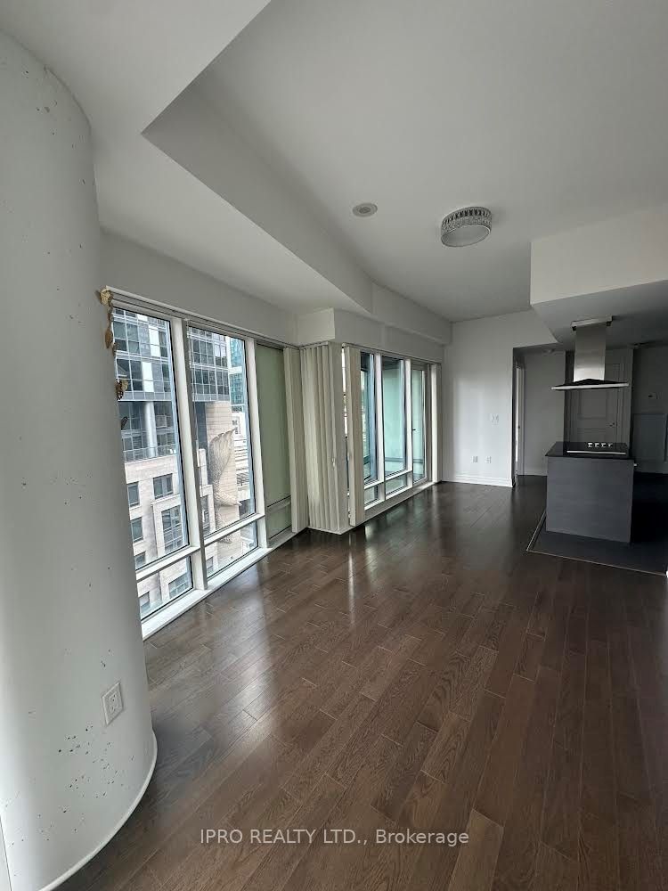 8 The Esplanade, unit 607 for rent - image #3