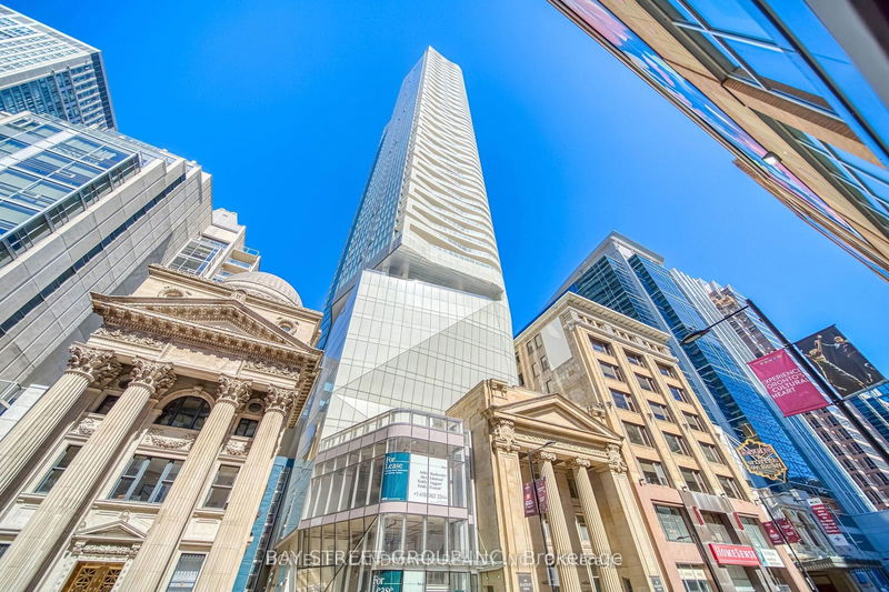 197 Yonge St, unit 3701 for sale