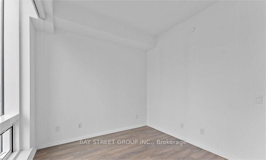 197 Yonge St, unit 3701 for sale - image #5