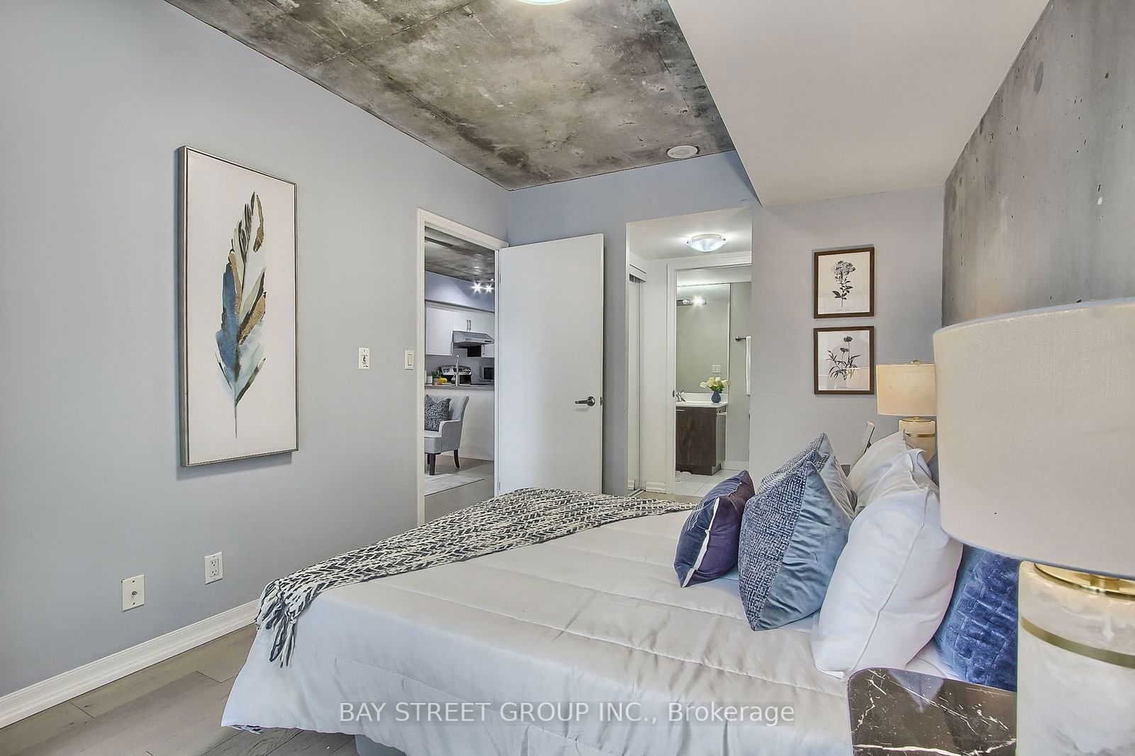 22 Wellesley St E, unit 1508 for sale - image #24