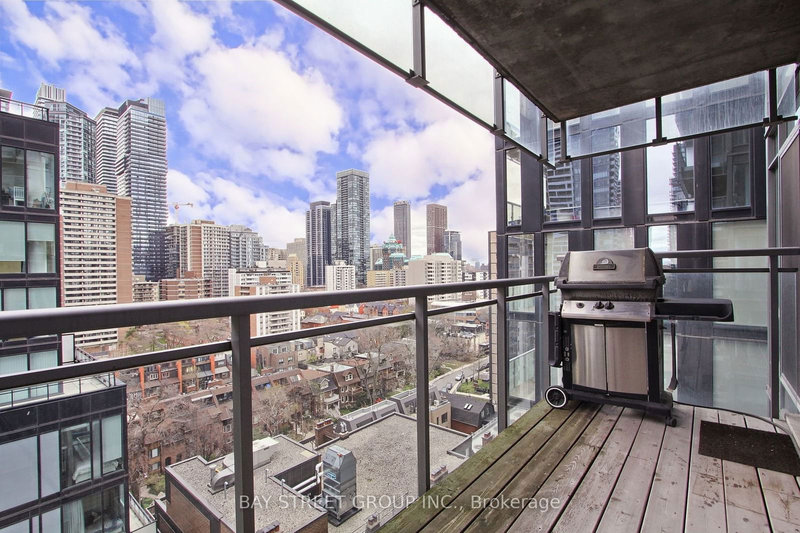 22 Wellesley St E, unit 1508 for sale - image #34