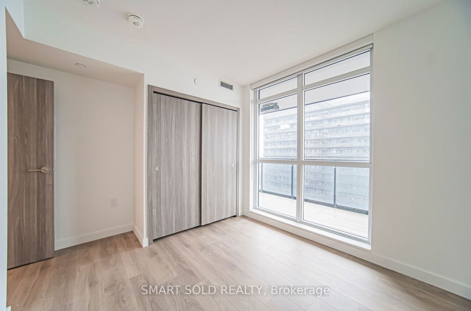 38 Widmer St, unit 2811 for sale