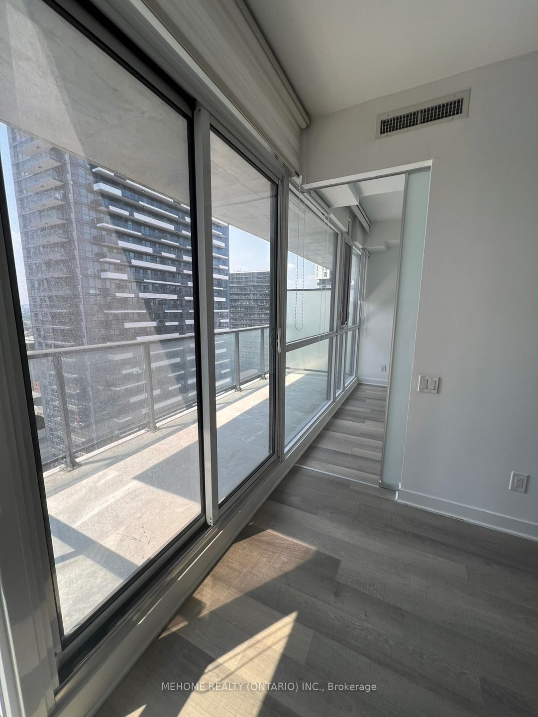 290 Adelaide St W, unit 2412 for sale