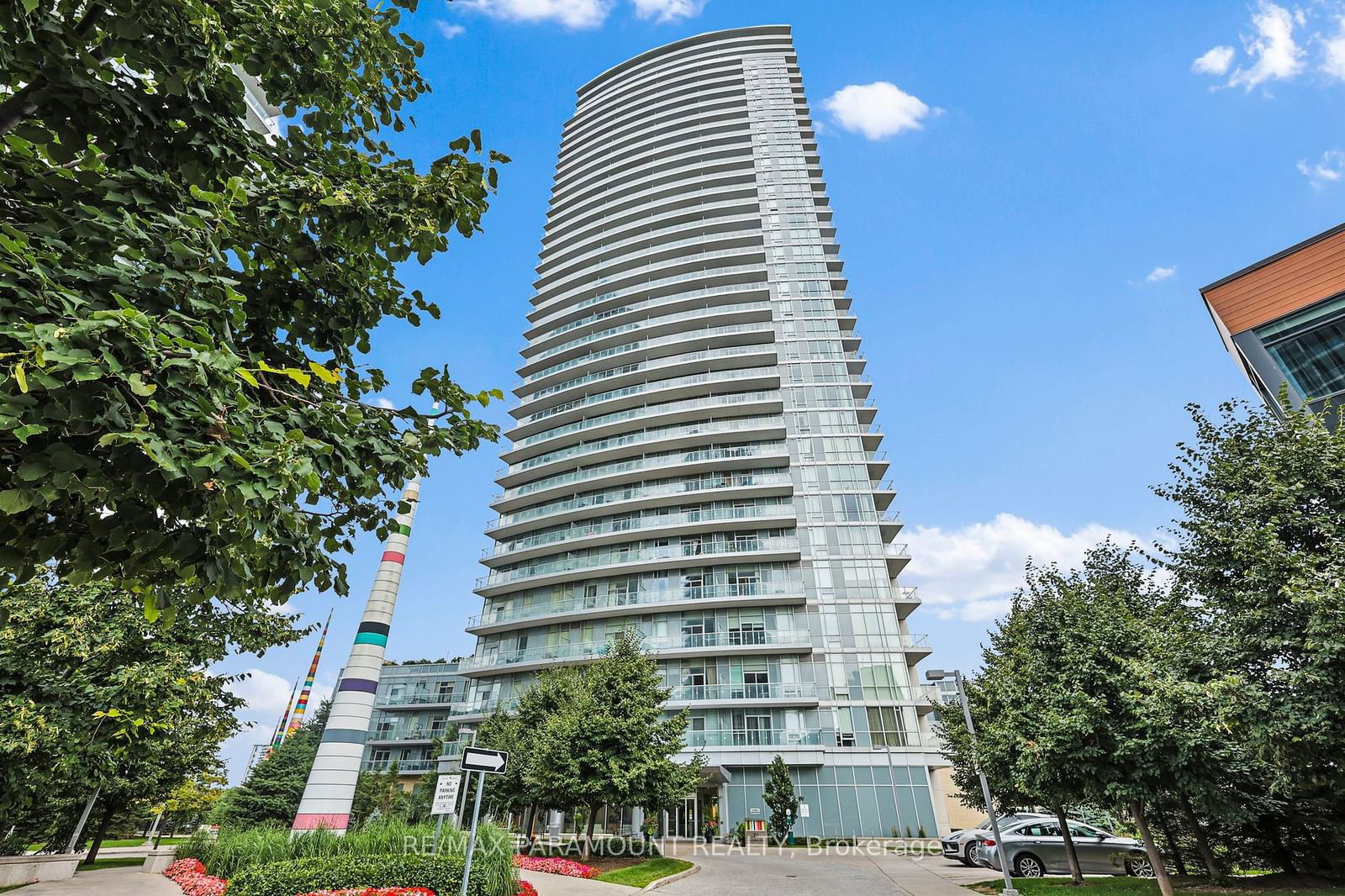 70 Forest Manor Rd, unit 219 for sale - image #1