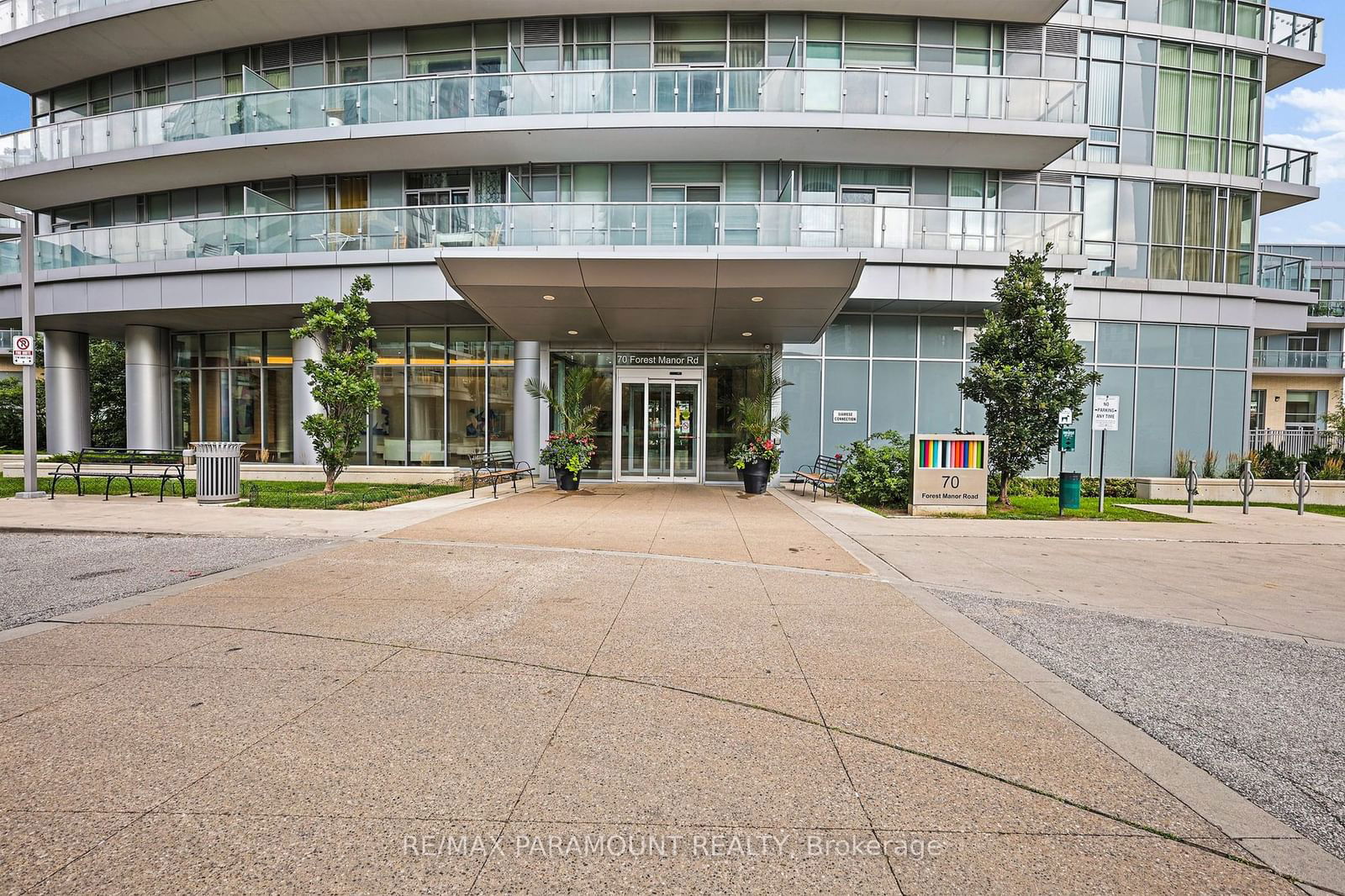 70 Forest Manor Rd, unit 219 for sale - image #2