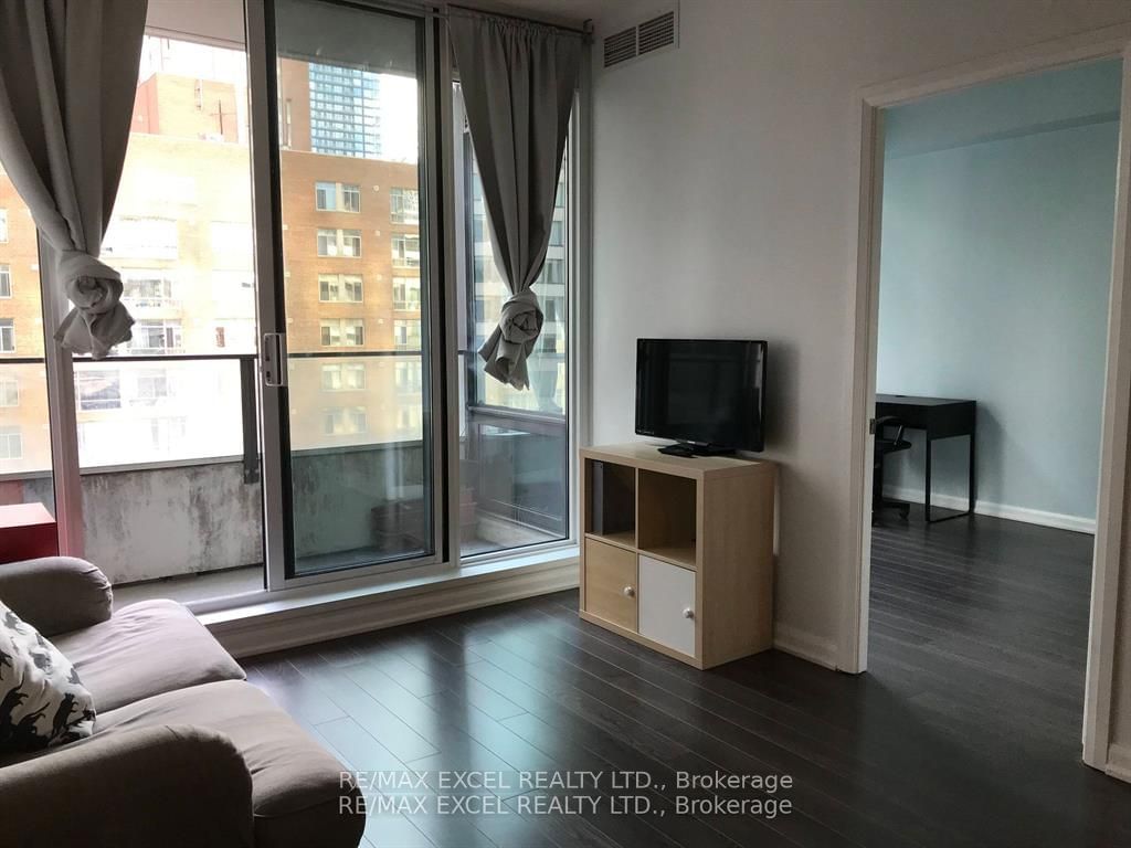 111 Elizabeth St, unit 1616 for rent