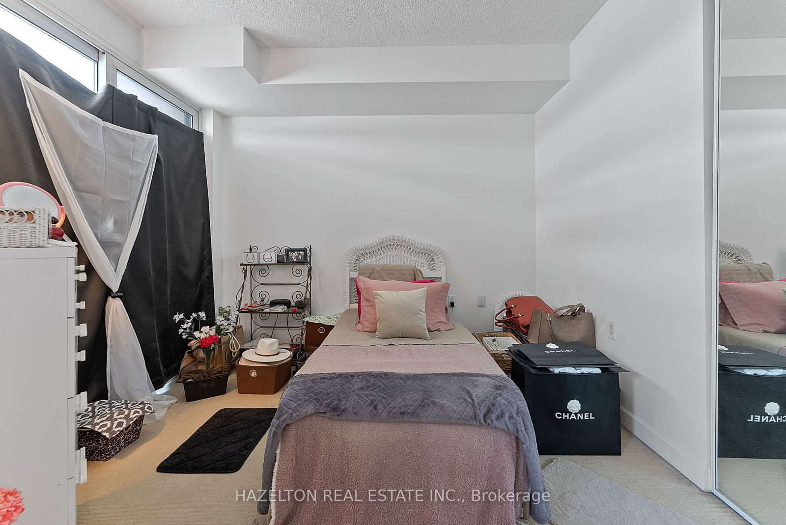 85 Bloor St E, unit 1709 for sale - image #18