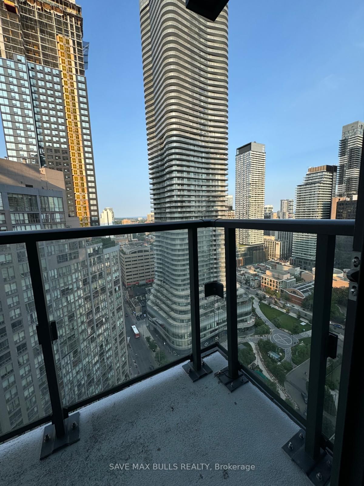 955 Bay St, unit 2504 for sale