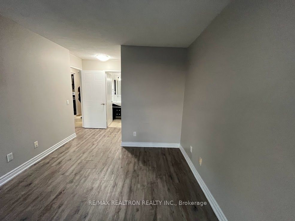 238 Doris Ave, unit 1811 for rent - image #4