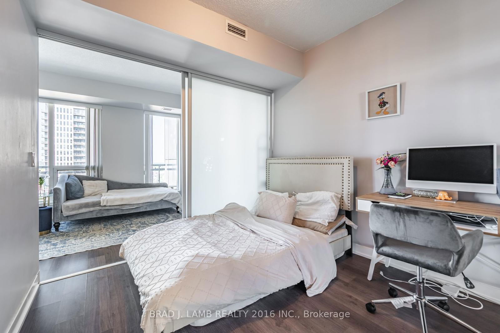 225 Sackville St, unit 1512 for rent - image #7