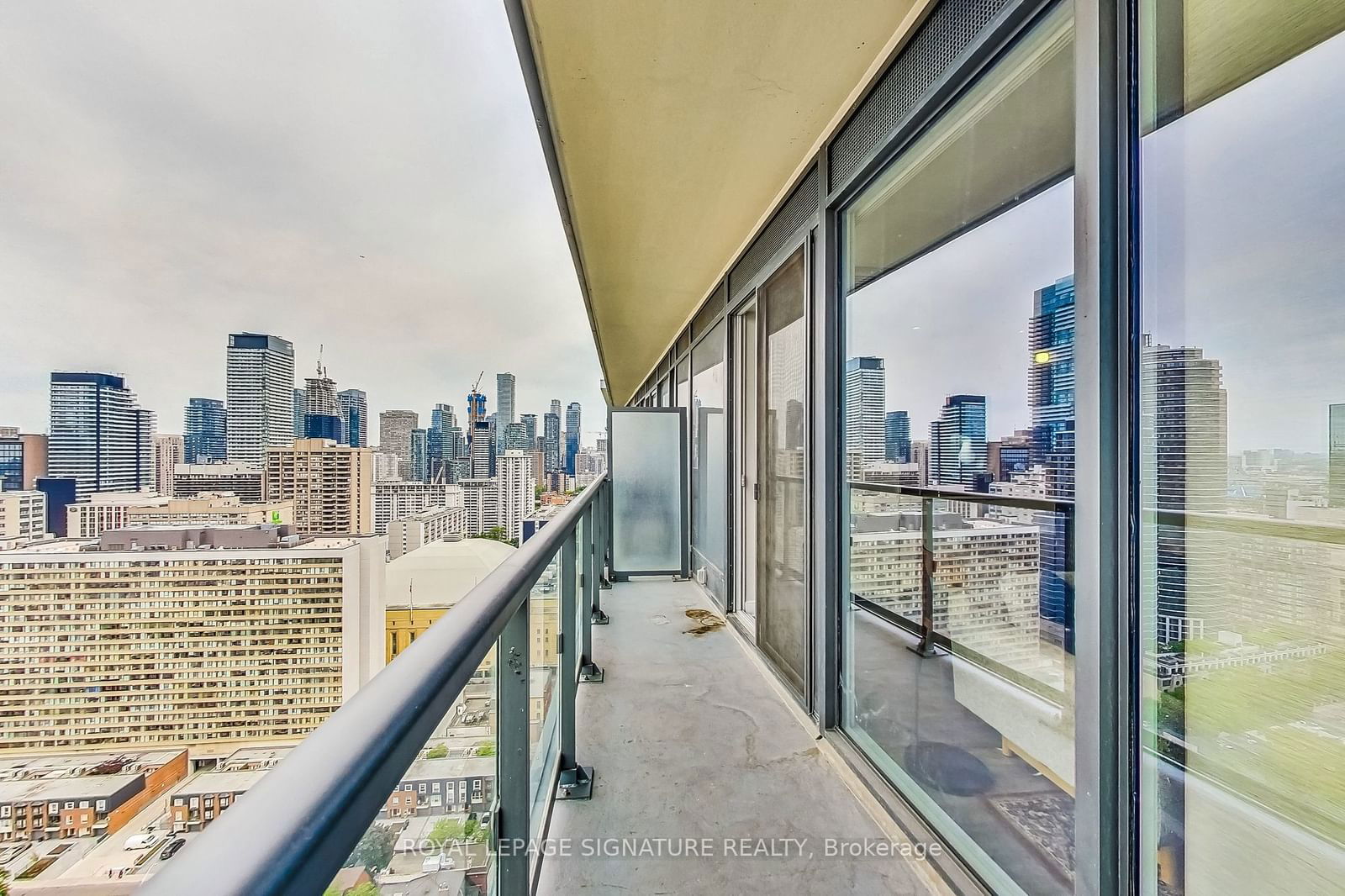 89 McGill St, unit 2912 for rent - image #14