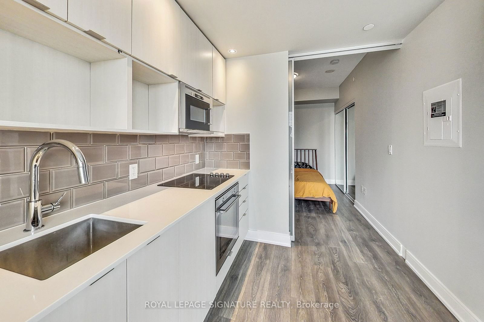 89 McGill St, unit 2912 for rent - image #8