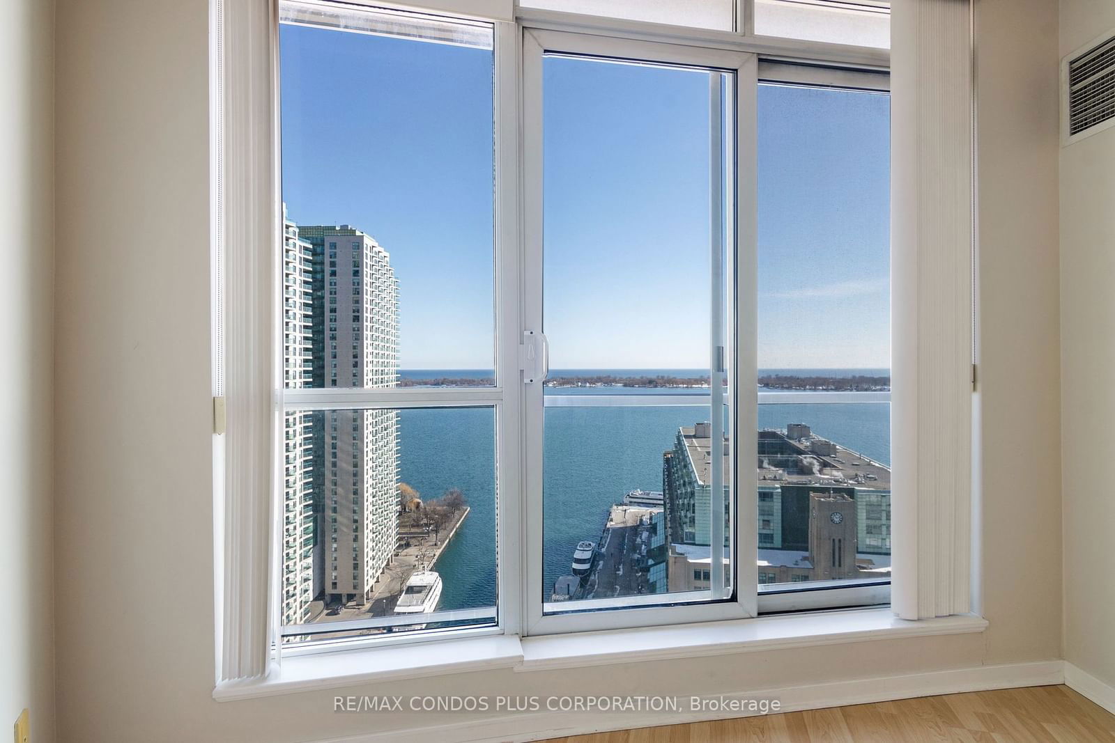 8 York St, unit 2507 for sale - image #22