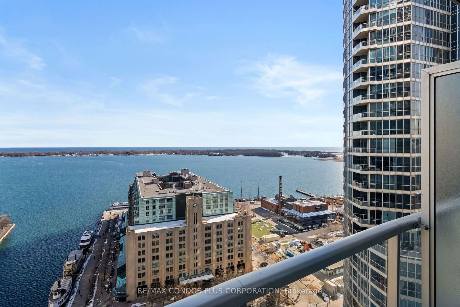 8 York St, unit 2507 for sale