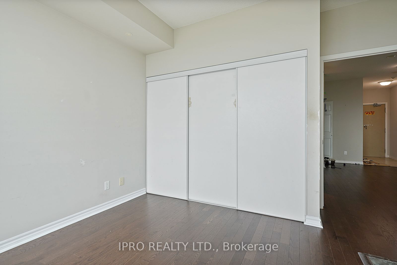 18 Holmes Ave, unit 1915 for rent - image #17