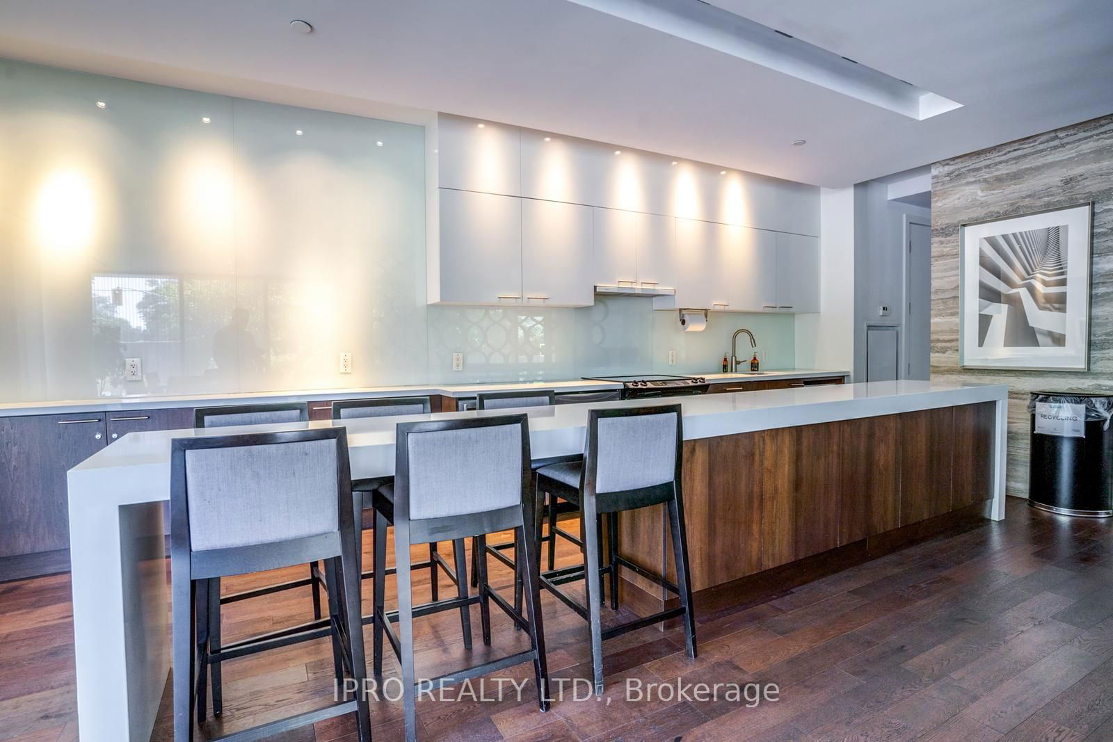 85 The Donway Way W, unit 210 for sale - image #34