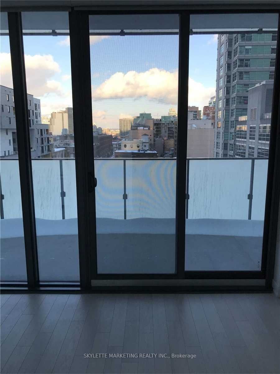 25 Richmond St E, unit 617 for rent - image #25