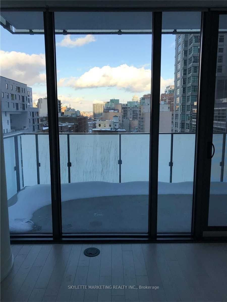 25 Richmond St E, unit 617 for rent - image #26