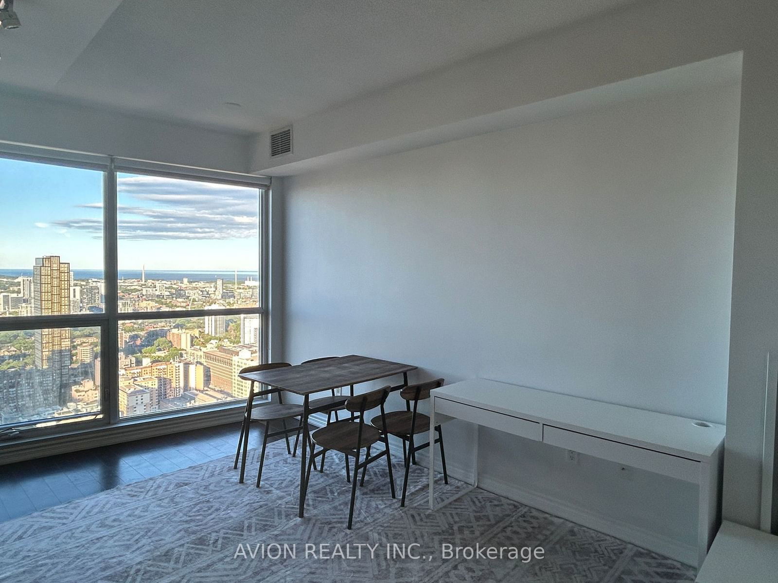 386 Yonge St, unit 4306 for rent - image #6