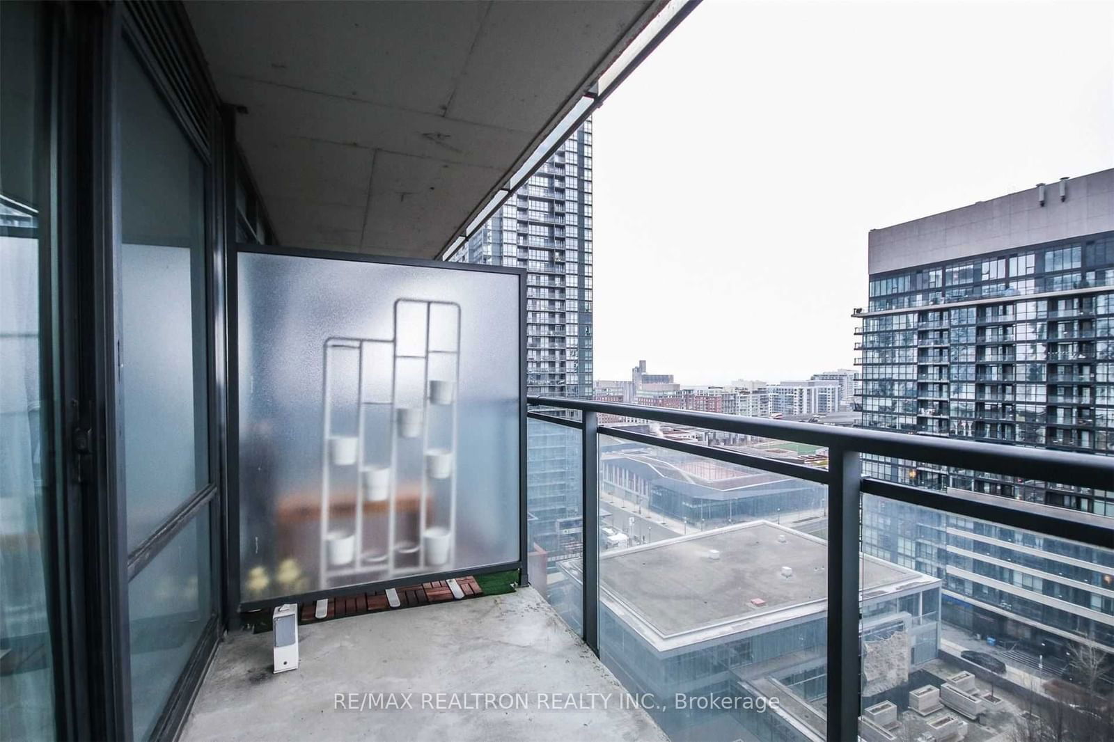 4K Spadina Ave, unit 1625 for rent