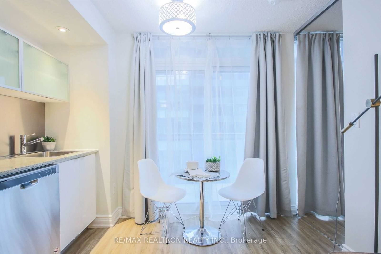 4K Spadina Ave, unit 1625 for rent