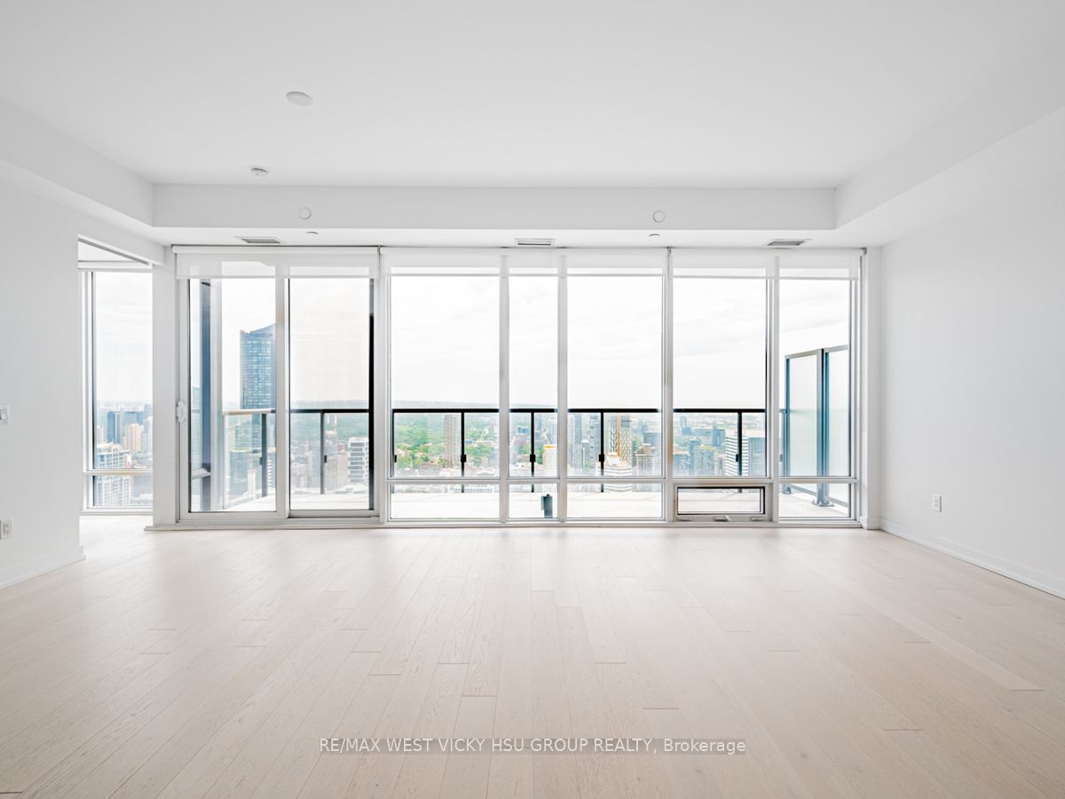 488 University Ave, unit 5302 for sale - image #13