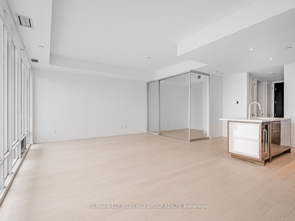 488 University Ave, unit 5302 for sale - image #15