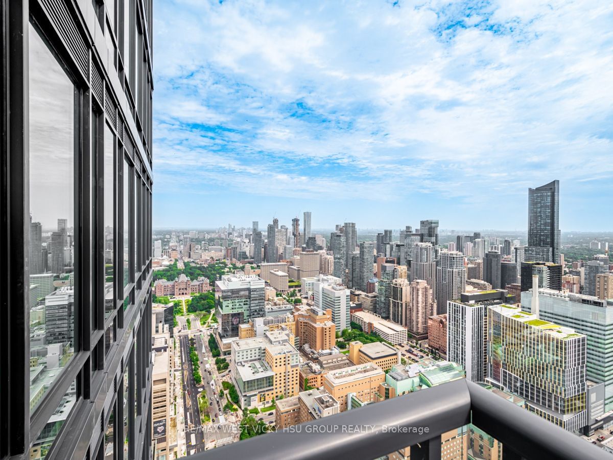 The Residences of 488 University Avenue, Downtown, Toronto