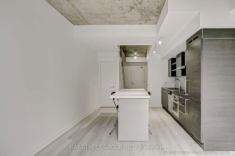 1030 King St W, unit 1116 for rent - image #1