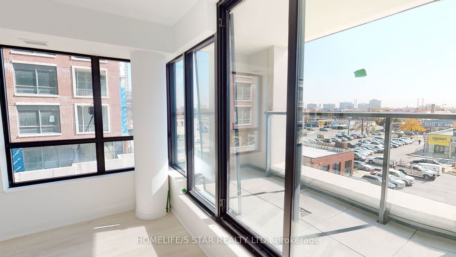 33 Frederick Todd Way, unit 306 for rent - image #10