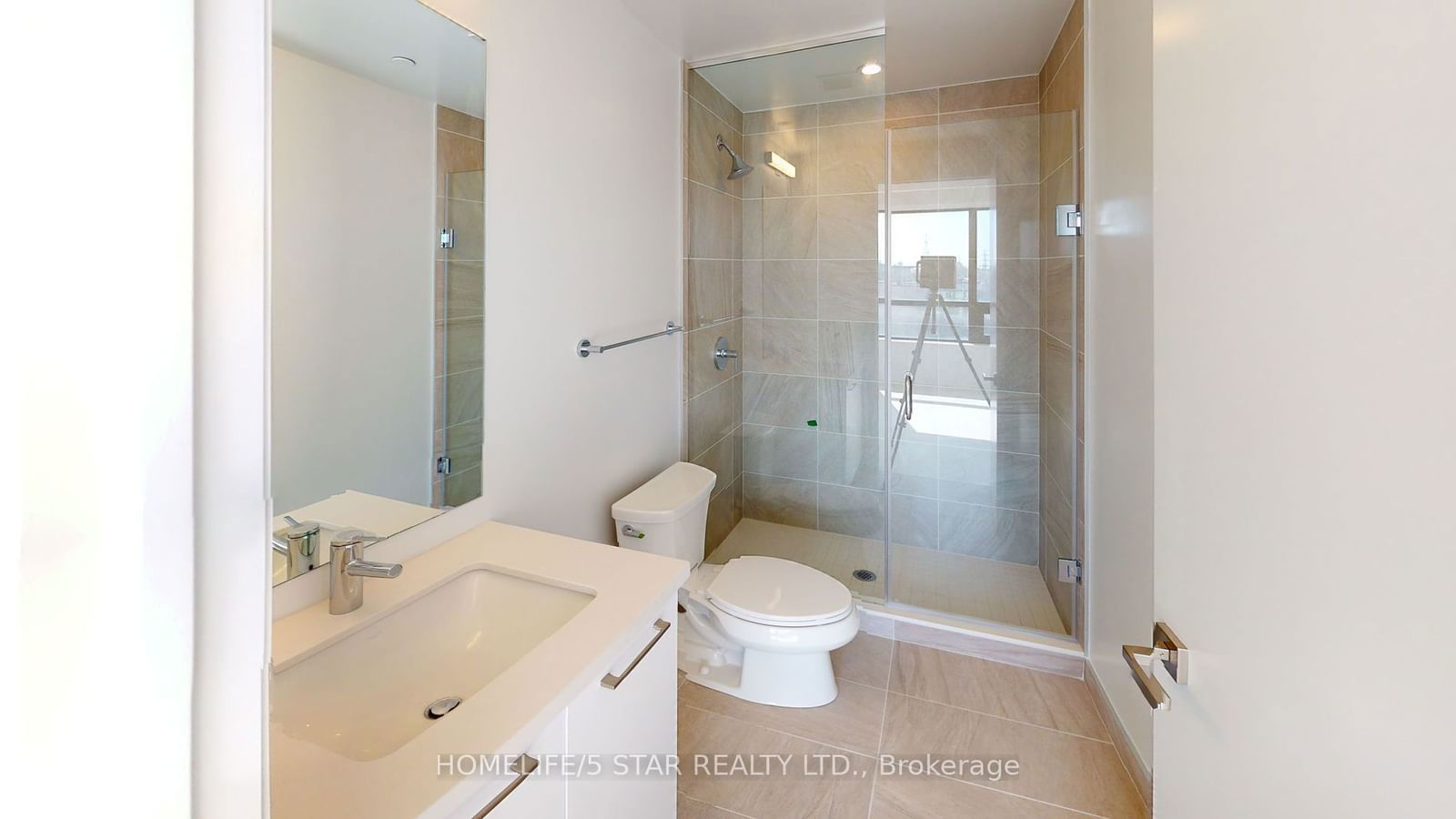 33 Frederick Todd Way, unit 306 for rent - image #16