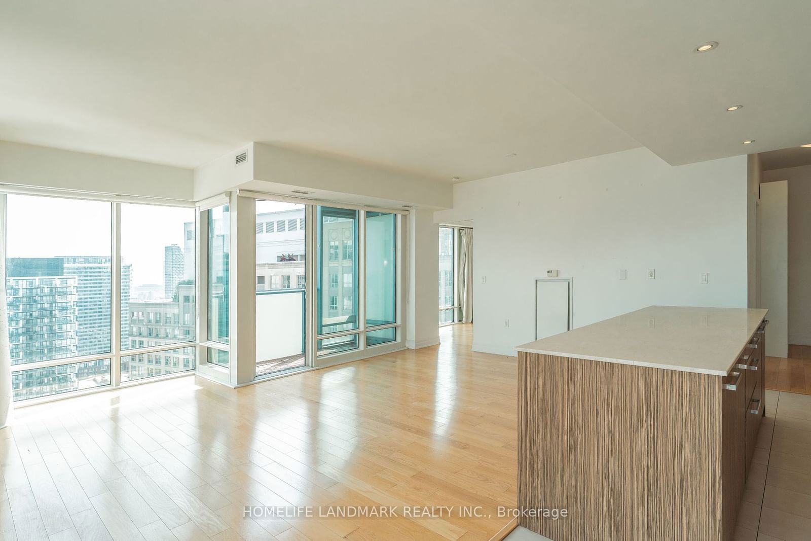 8 The Esplanade, unit 2908 for rent - image #25