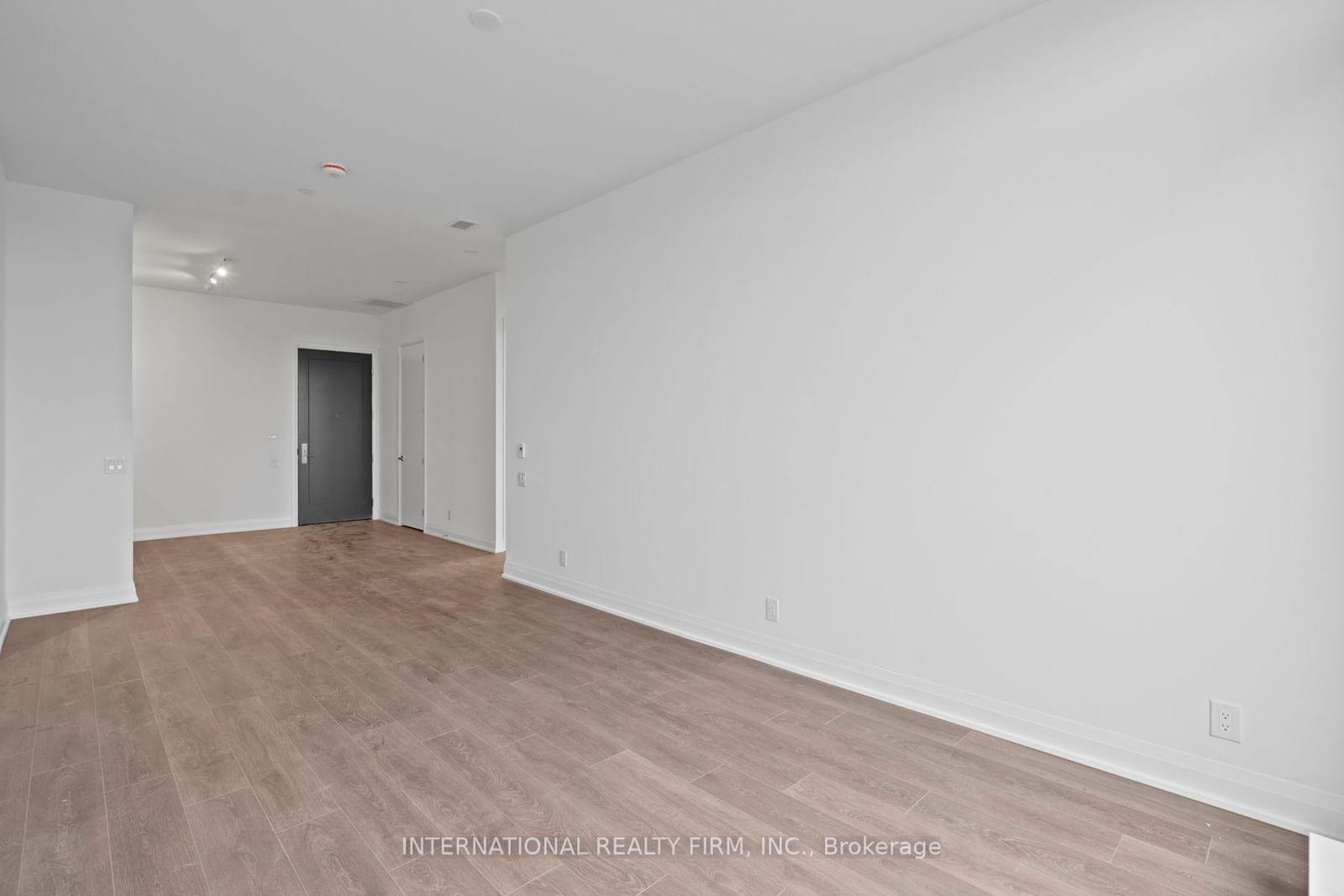 33 Frederick Todd Way, unit 209 for sale - image #8