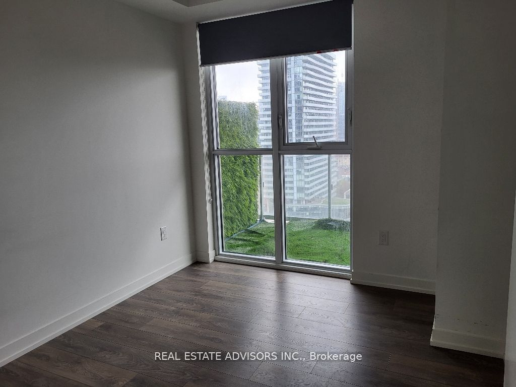 15 Lower Jarvis St, unit 1812 for sale - image #8