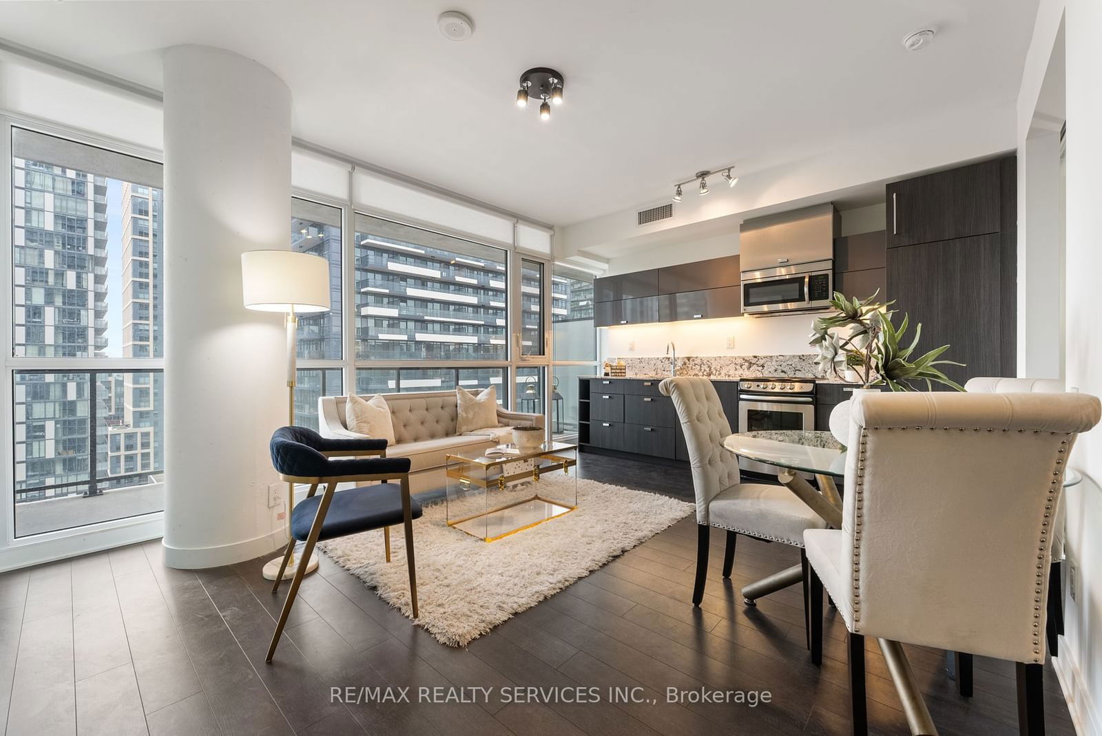 290 Adelaide St W, unit 1901 for sale - image #9