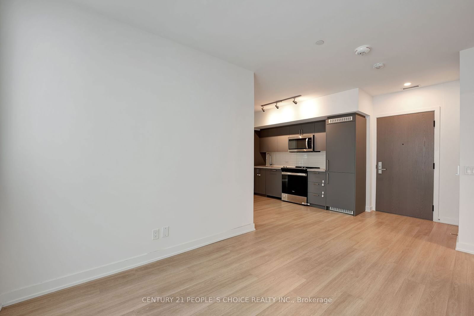 30 Tretti Way, unit 1004 for sale - image #6