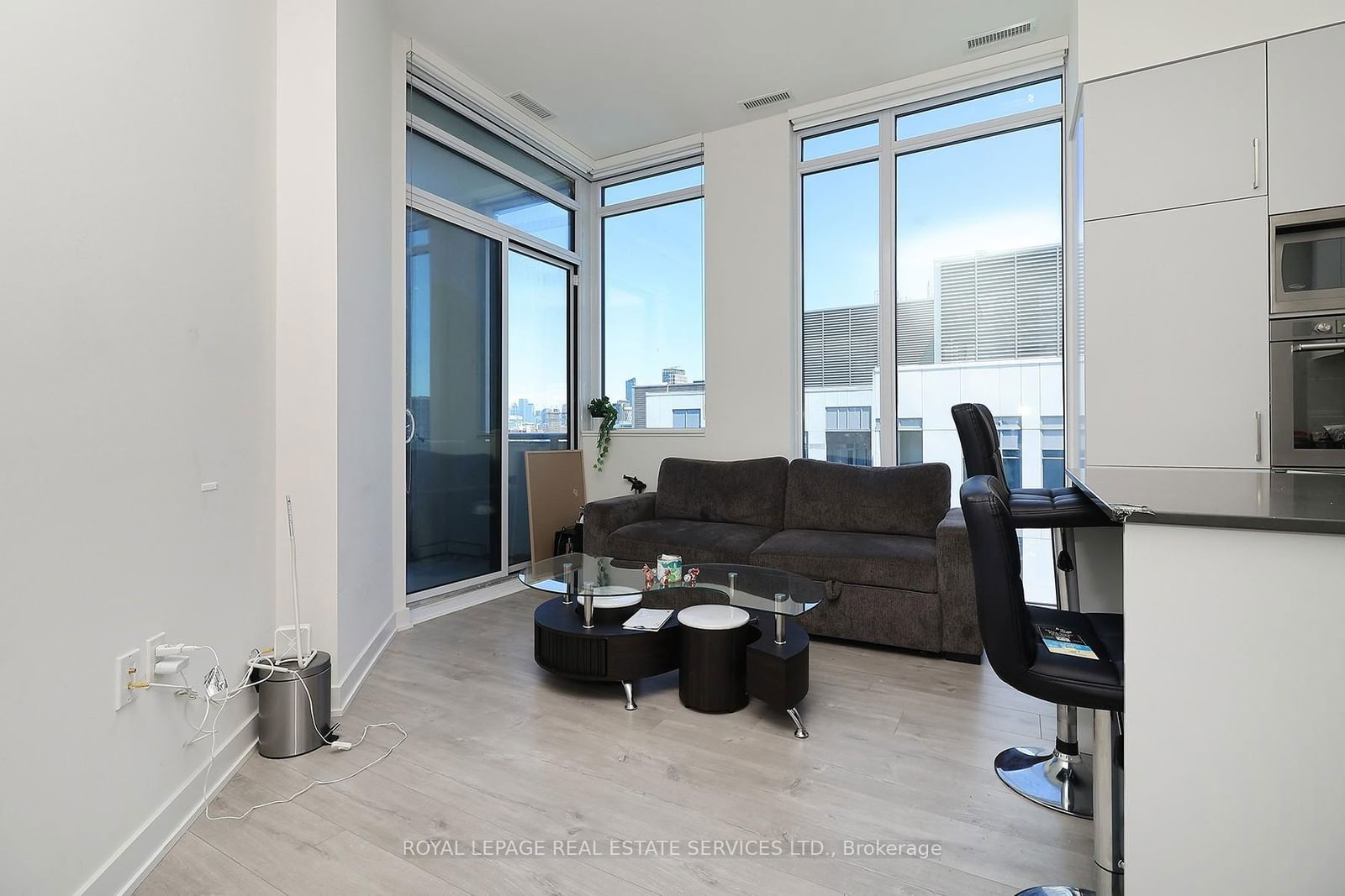 27 Bathurst St, unit 1901W for rent - image #13