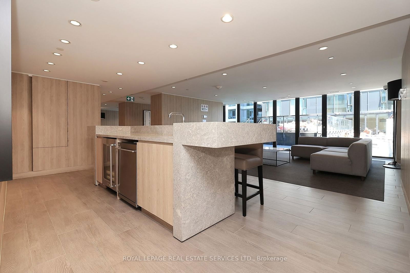 27 Bathurst St, unit 1901W for rent - image #23