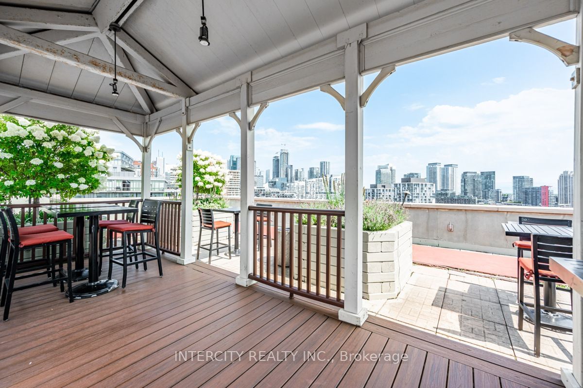 801 King St W, unit 924 for sale - image #26