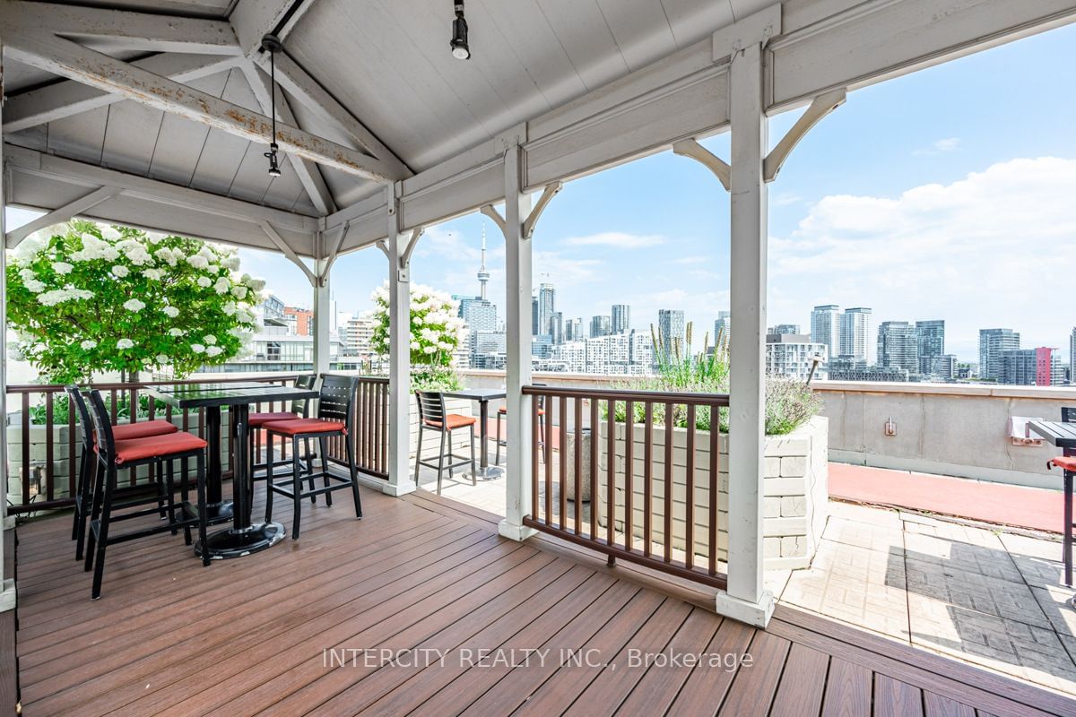 801 King St W, unit 924 for sale - image #27