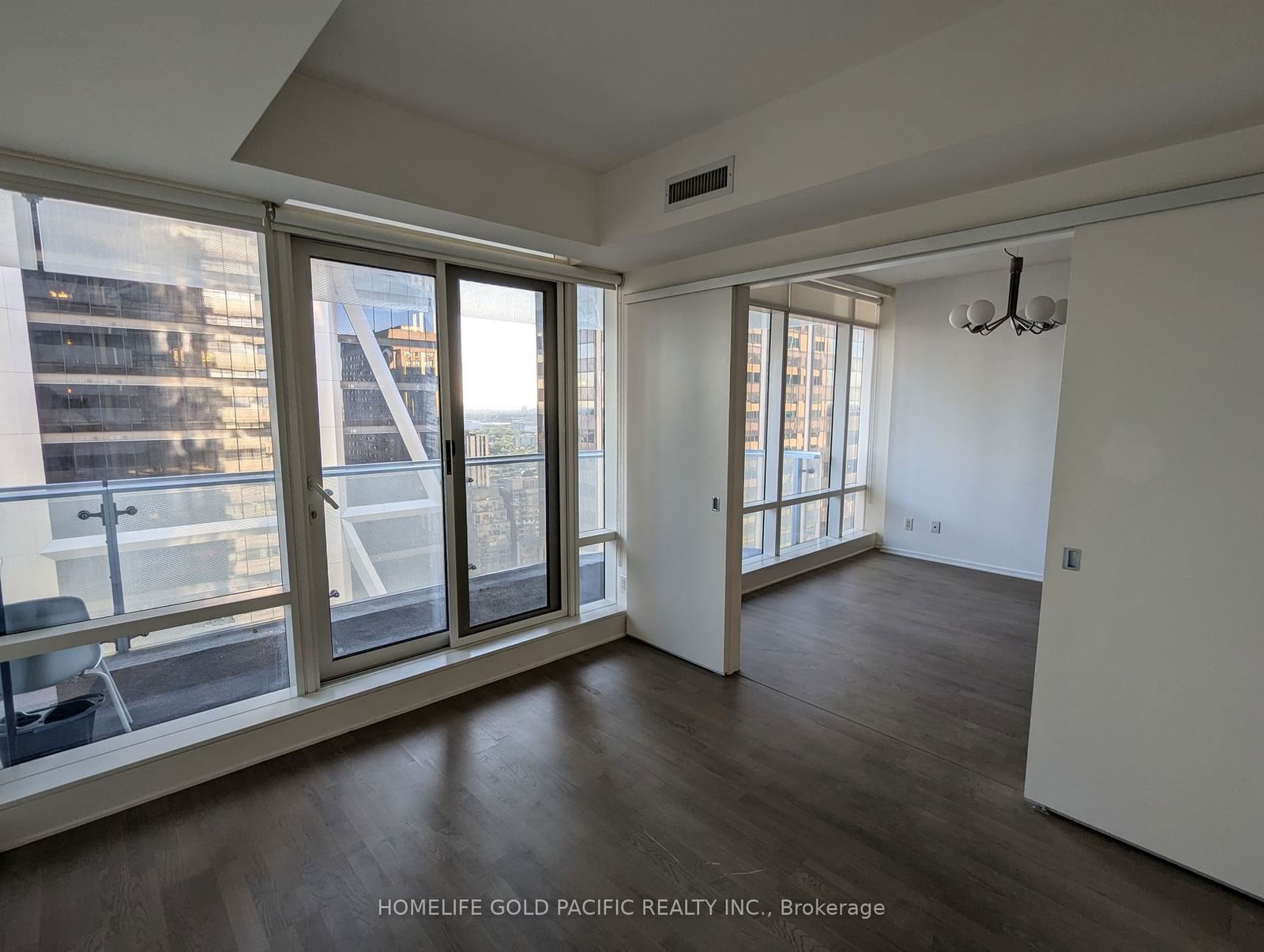 1 Bloor St E, unit 3009 for rent - image #12